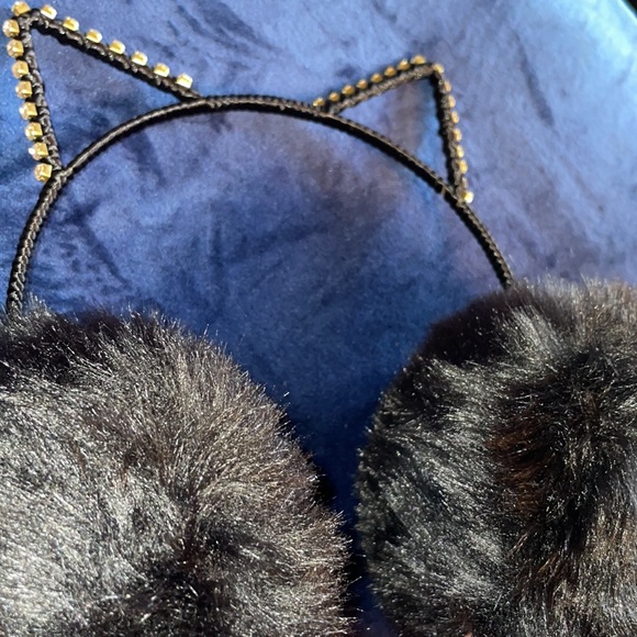 Black Bejeweled Cat Ear Earmuffs - Picture 8 of 11